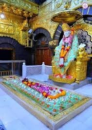 Kanchipuram to Shirdi Flight Package 1N/2D: VIP Darshan & Sacred Temple Tour
